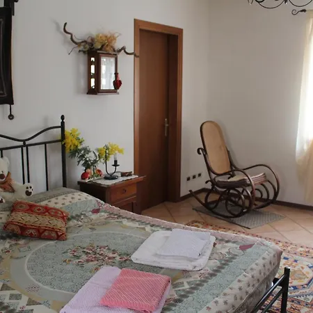 Stazione מונפלקונה