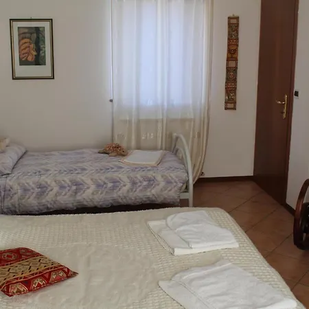 Affittacamere Stazione 3*